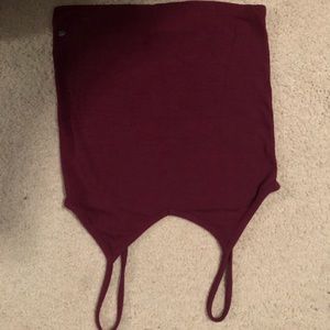 Woman’s American Eagle mauve tank top